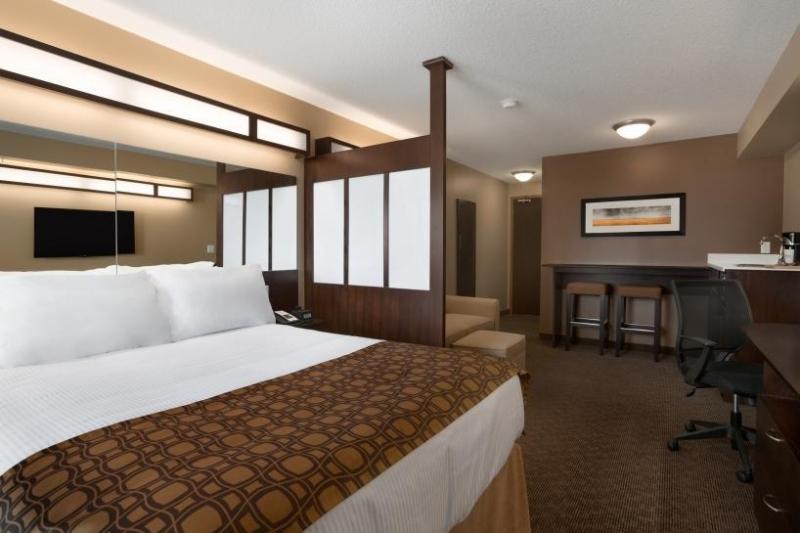 Microtel Inn & Suites By Wyndham - Timmins Exterior foto
